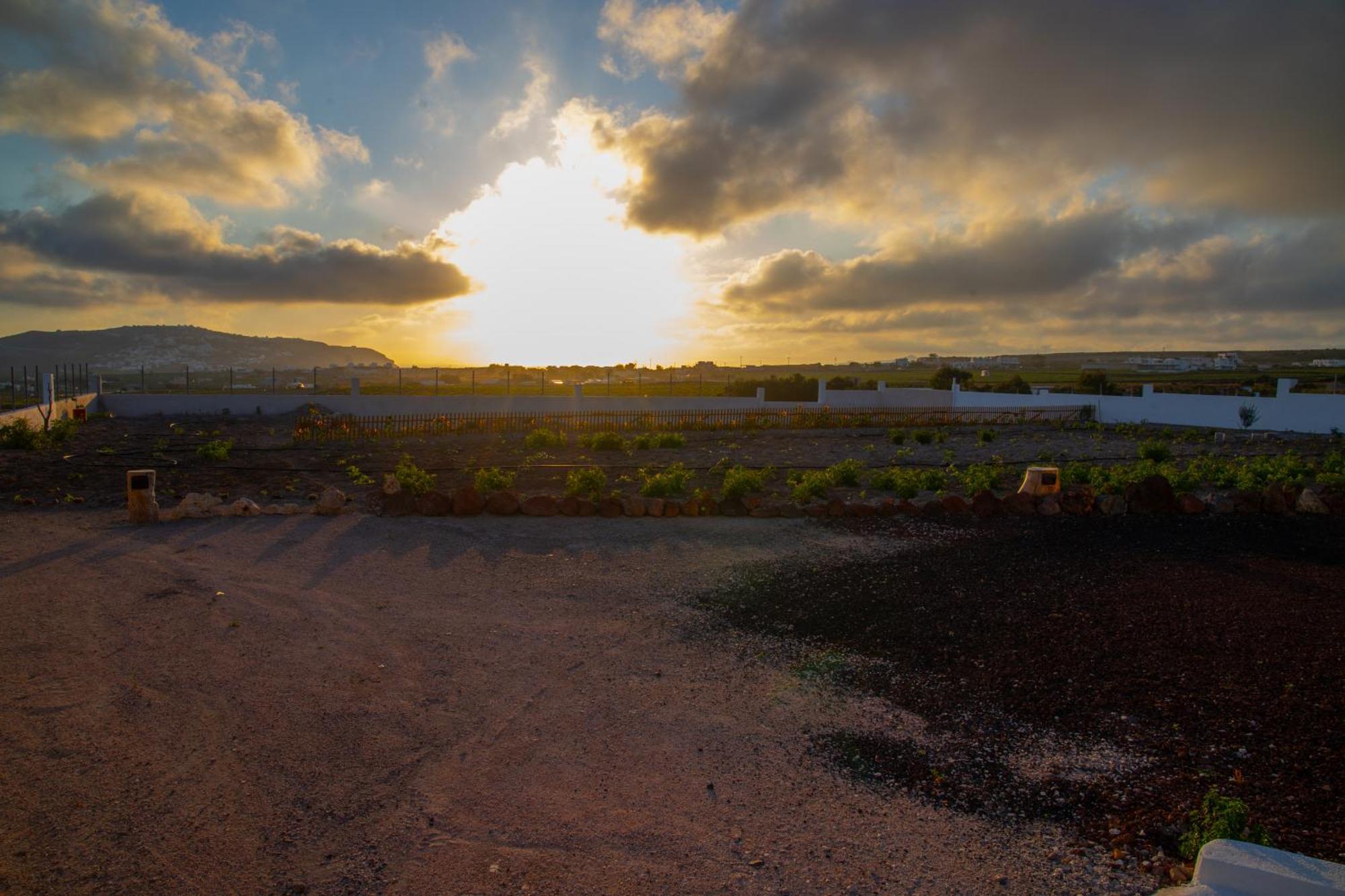 Calma Eco Houses Sunset View Emporio  외부 사진